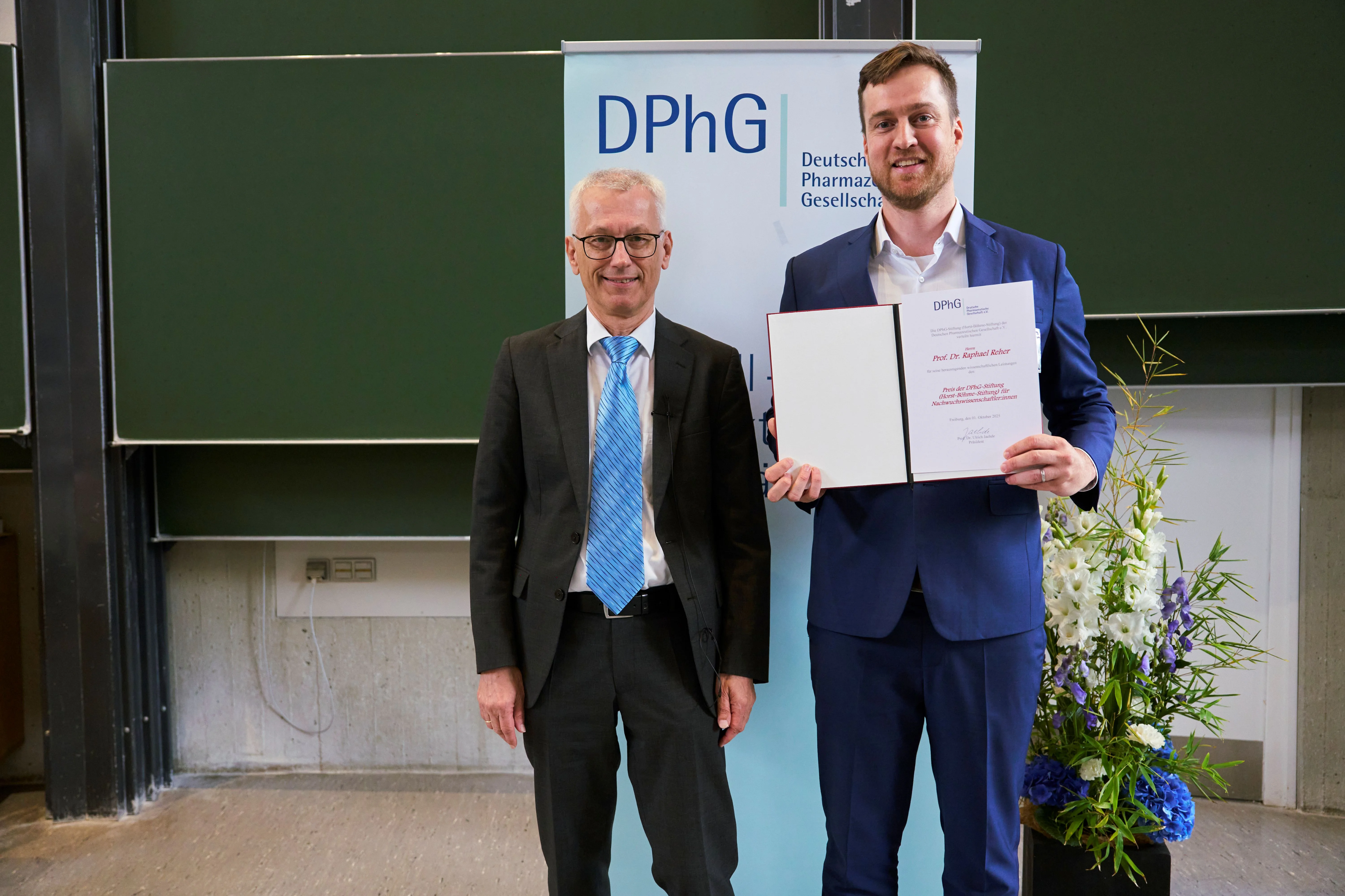 DPhG Foundation award 2025